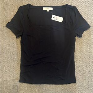 LOFT Women's Elegant Black Short Sleeve Tee